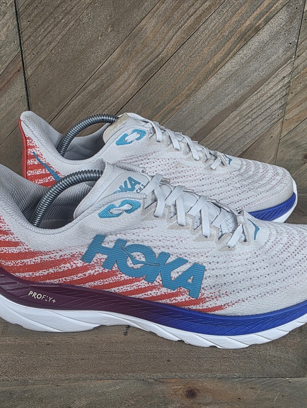 Hoka One One Mach 5 Mens Athletic Running Shoes Size 10 D White Flame 1127893